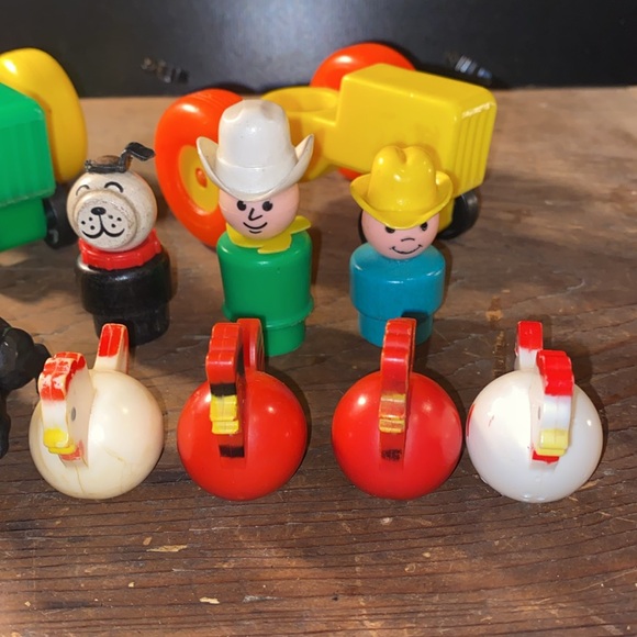 Vintage 70s/80s Fisher Price 15 piece Farmer set. - Picture 13 of 13